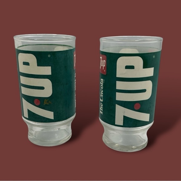Vintage Nostalgia 7UP Retro Glass - The Uncola GLASS CUP - Awesome 70's - Picture 1 of 15